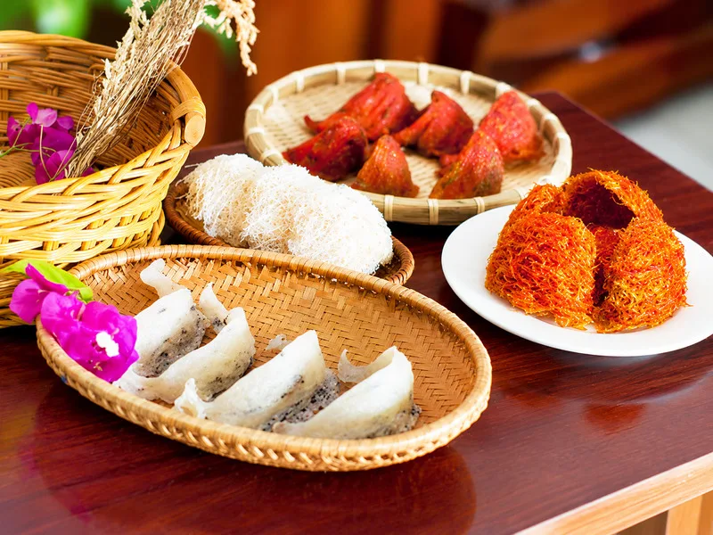 Yến sào Khánh Hòa là đặc sản Nha Trang làm quà phù hợp với những dịp biếu tặng trang trọng