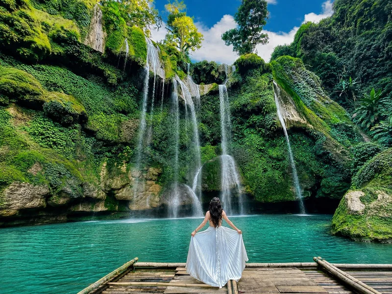 Thác Nàng Tiên và Chiềng Khoa hấp dẫn bởi vẻ đẹp nhiều tầng, hoang sơ và không gian gần gũi thiên nhiên.